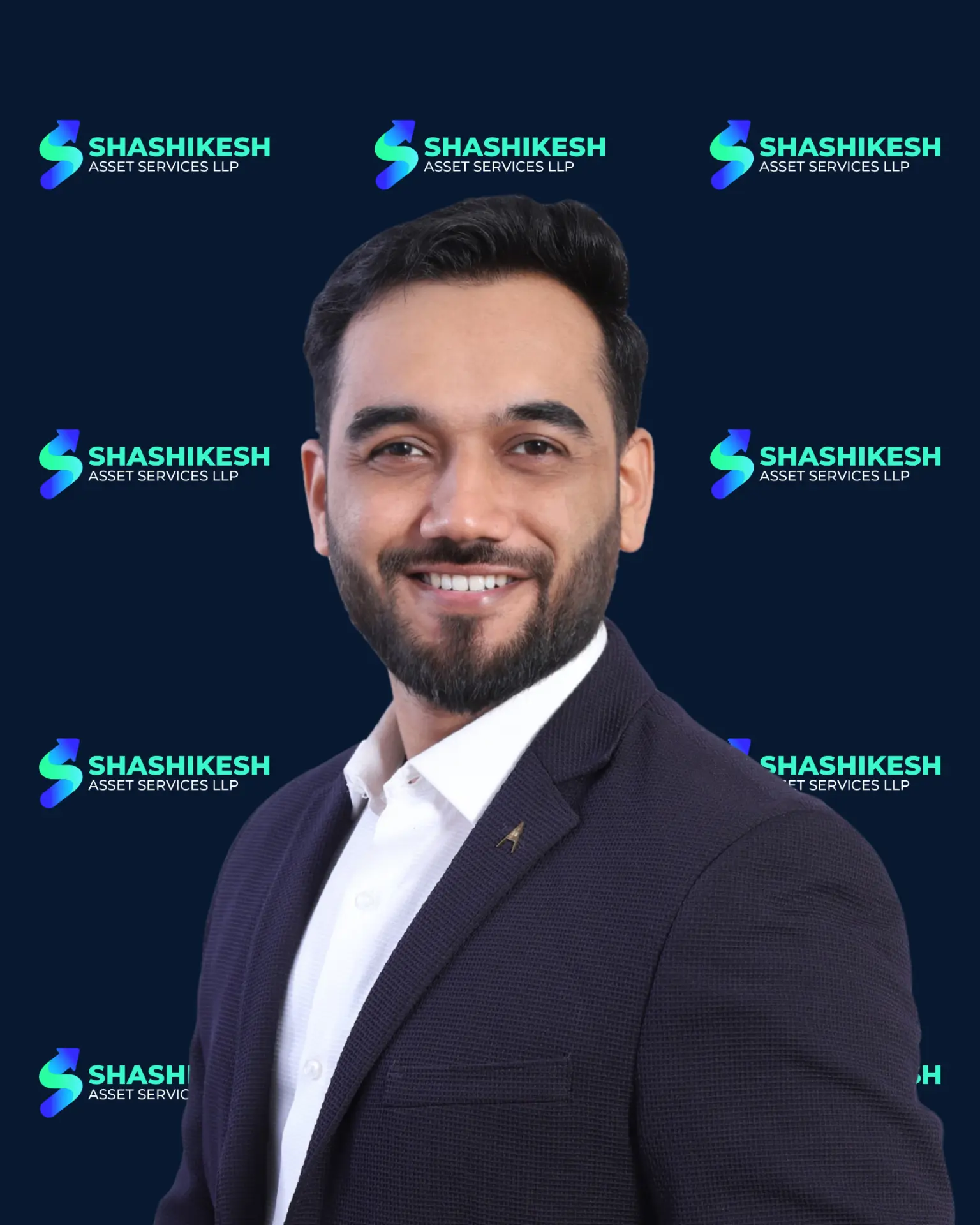 Portrait of Yash Shah, Partner for Client Relationships at SYNOVA